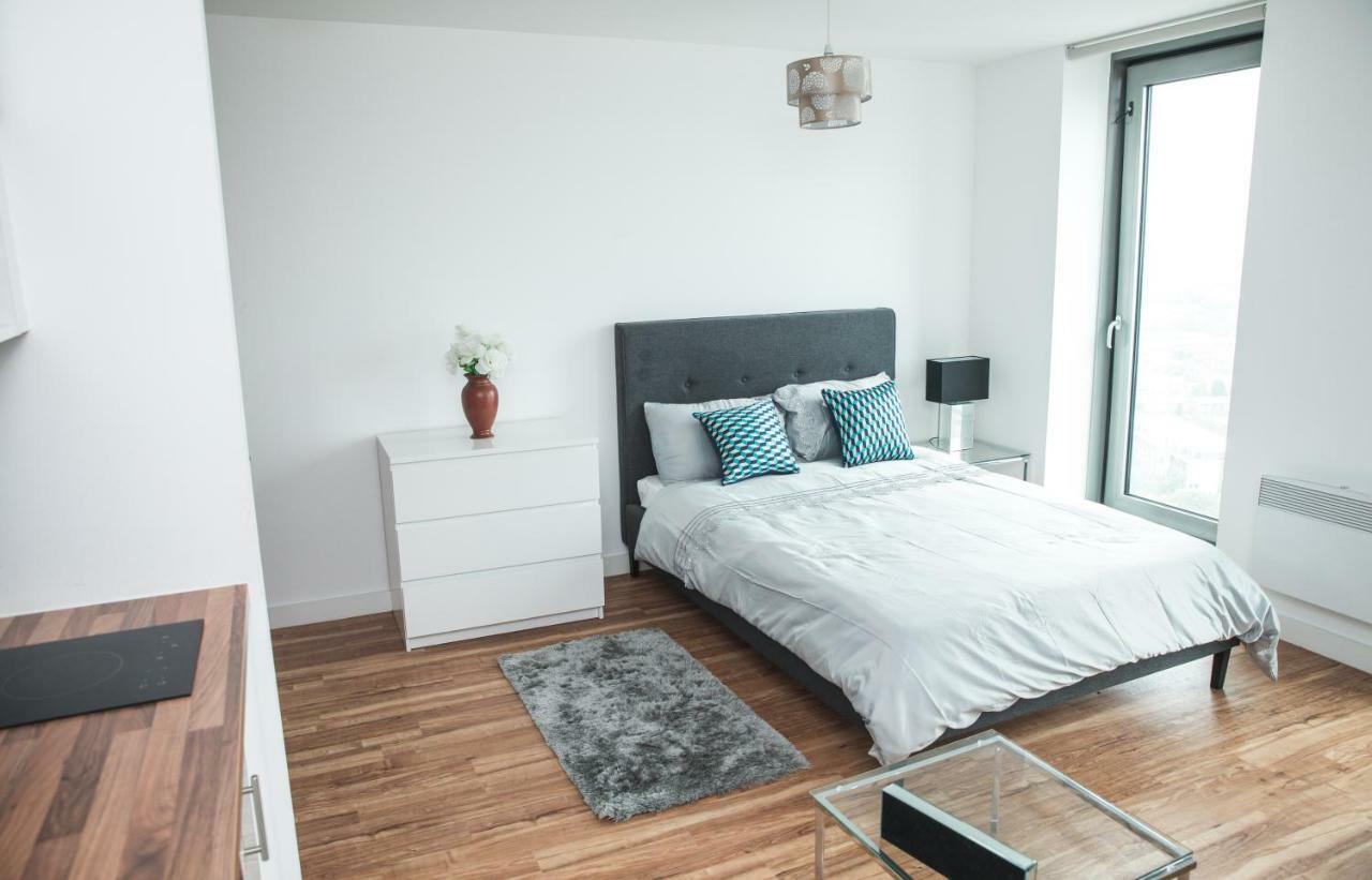 Studio Apartments Free Street Parking Subject To Availability Manchester Dış mekan fotoğraf